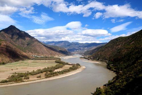 金沙江畔,自然奇观与人文历史的交融之地